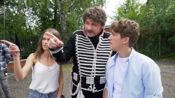 Zasłona do serialu "Гусар" #1562755