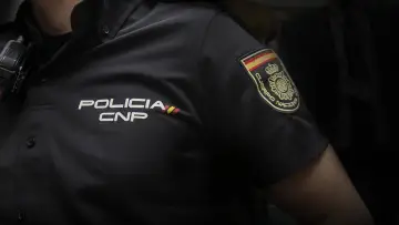 Zasłona do serialu "Ująć przemytnika" #1598851