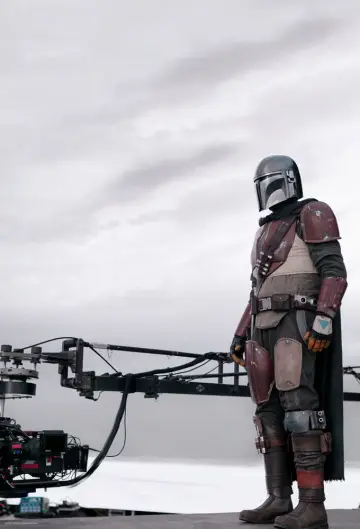 Plakat do serialu "Disney za kulisami / Gwiezdne wojny: The Mandalorian" #1401540