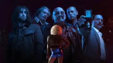 Zasłona к сериалу "Entre hombres" #1377445