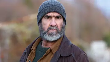 Zasłona к сериалу "Le Voyageur" #1474953
