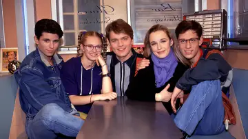Zasłona do serialu "Premiers Baisers" #1541838