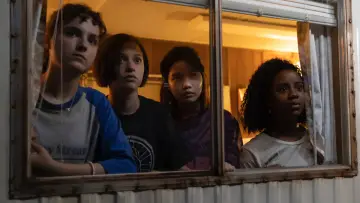 Zasłona do serialu "Paper Girls" #1883733