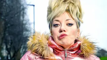 Zasłona к сериалу "Mandy" #1487963