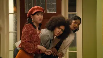 Zasłona к сериалу "Jeszcze nigdy..." #1330231