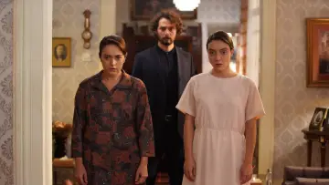 Zasłona к сериалу "Niewinni" #1418456