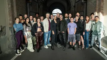 Zasłona к сериалу "Przed nami morze" #1398392