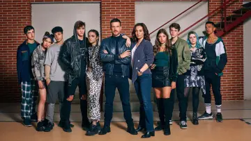 Zasłona do serialu "HIT" #1562727