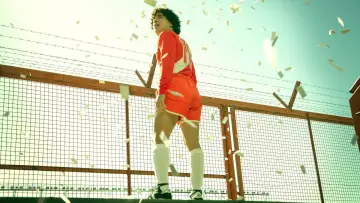 Zasłona do serialu "Maradona: Błogosławiony sen" #1463476