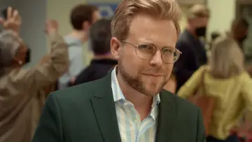 Zasłona do serialu "Adam Conover: Słowo na „rz”" #1852004