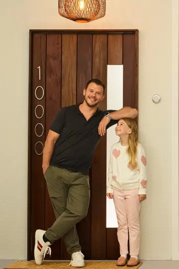Plakat к сериалу "Home Economics" #1408020