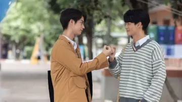 Zasłona do serialu "เพราะเรา(ยัง)คู่กัน" #1879040