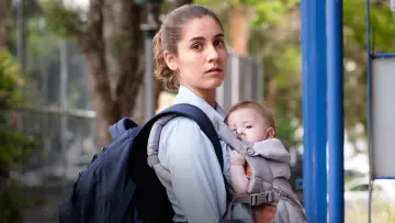 Zasłona do serialu "Bump" #1669090
