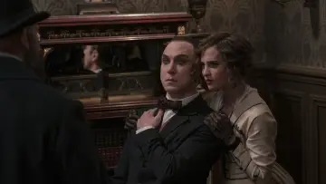 Zasłona do serialu "Irma Vep" #1904877
