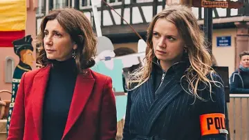 Zasłona do serialu "Niepokojące zaginięcia" #1902249