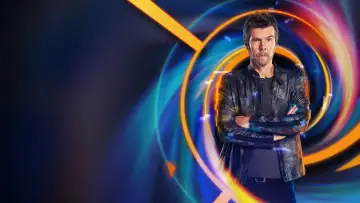 Zasłona do serialu "Rhod Gilbert