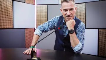 Zasłona do serialu "Deal with it - Stai al gioco" #1812664