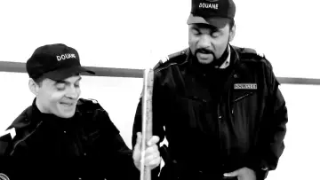 Zasłona do serialu "Les Douaniers" #1449323