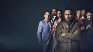 Zasłona к сериалу "Kto zabił Sarę?" #1443537