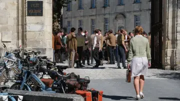 Zasłona к сериалу "Mixte" #1429187