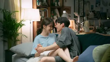 Zasłona к сериалу "Nevertheless" #1448706