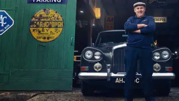 Zasłona do serialu "Bangers and Cash" #1486734