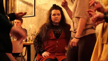 Zasłona do serialu "Dinozaur" #1502794