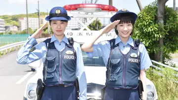 Zasłona do serialu "Policjanci w jednej kapsule" #1847138