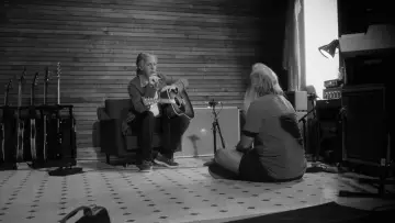 Zasłona do serialu "McCartney 3,2,1" #1744958
