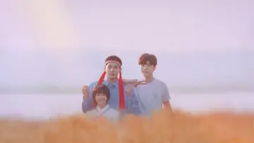 左肩有你 plakat