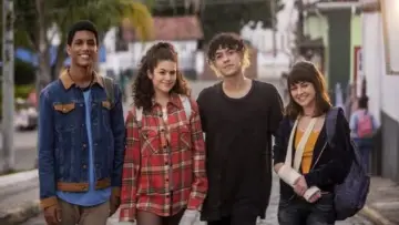 Zasłona к сериалу "Znów mieć 15 lat" #1494870