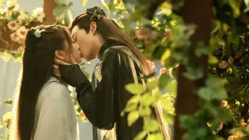 Zasłona к сериалу "Love Between Fairy and Devil" #1413986
