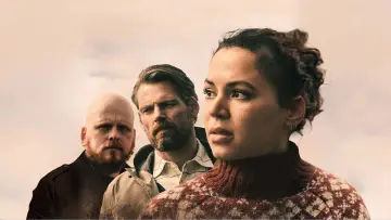 Zasłona do serialu "Svörtu Sandar" #1509893