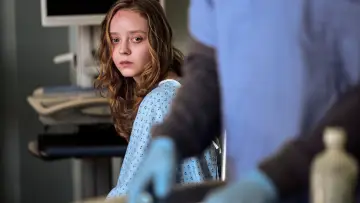 Zasłona к сериалу "Diabeł w Ohio" #1470588