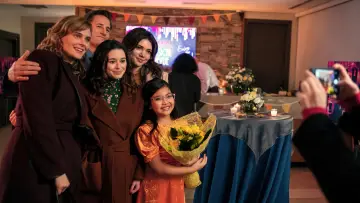 Zasłona к сериалу "Diabeł w Ohio" #1470589
