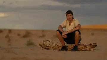 Zasłona к сериалу "Morderstwo na końcu świata" #1441270