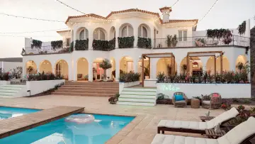 Zasłona do serialu "Love Island" #1554506