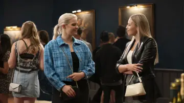 Zasłona к сериалу "Życie seksualne studentek" #1340436