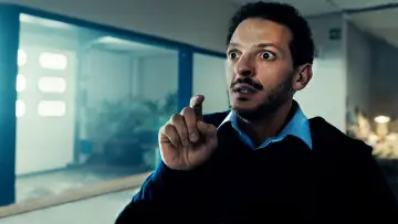 Zasłona к сериалу "Francuska pomyłka" #1442573