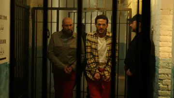 Zasłona к сериалу "Francuska pomyłka" #1442578