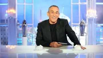 Zasłona do serialu "Salut les Terriens !" #1659796