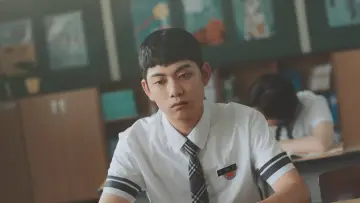 Zasłona к сериалу "어른연습생" #1506073