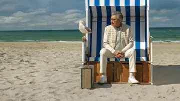 Zasłona do serialu "Eugene Levy: nieochoczy podróżnik" #1404741