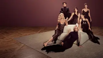 Zasłona к сериалу "The Kardashians" #1378417
