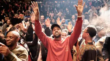Zasłona do serialu "jeen-yuhs: Trylogia Kanye" #1673820