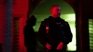 Zasłona do serialu "Policjant" #1802144