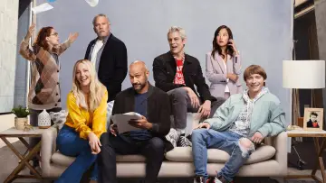 Zasłona do serialu "Reboot" #1785018