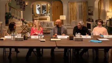 Zasłona do serialu "Reboot" #1785020