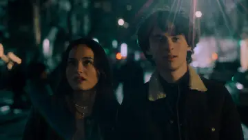 Zasłona к сериалу "Miasto w ogniu" #1449489