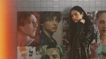 Zasłona к сериалу "Miasto w ogniu" #1449492